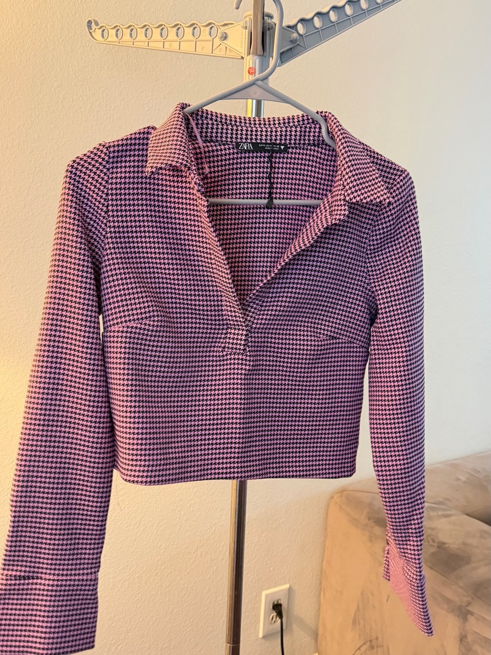 Zara Pink & Black Houndstooth Collared Crop Button-Down